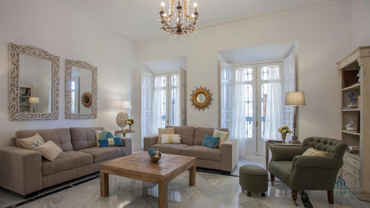 Living4Malaga Aduana Presidential Apartment Exterior photo